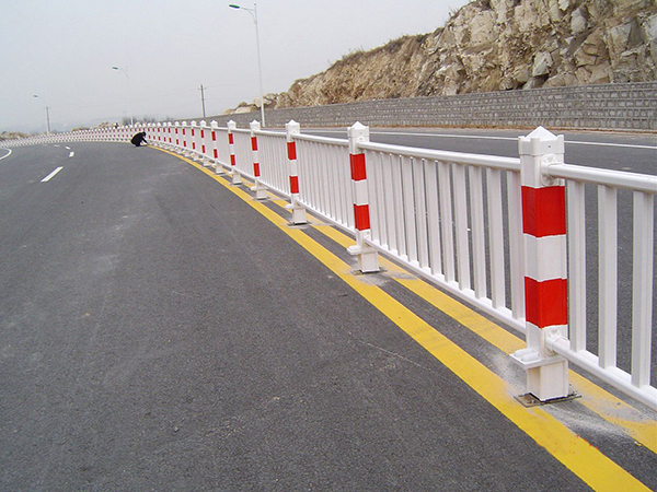 道路護欄